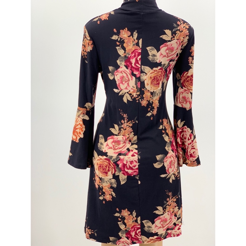 Floral Long Bell Sleeve Dress - Picture 4 of 8